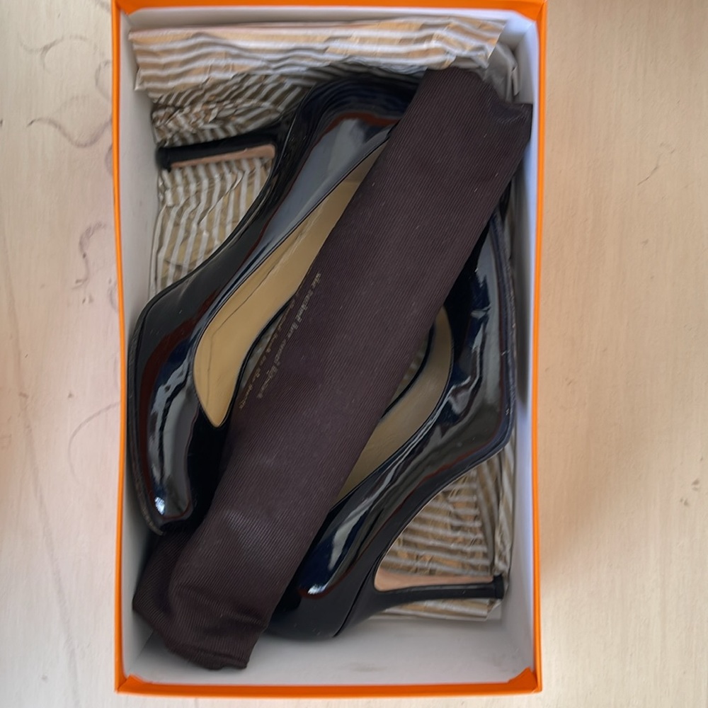 KATE SPADE PATENT LEATHER HEELS